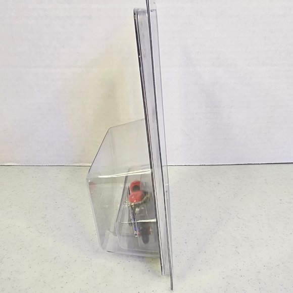 2002 Hot Wheels Mothers Series #2 LiL' BIT FOOSED Car #1 of 4 in Protector NEW - Picture 2 of 10